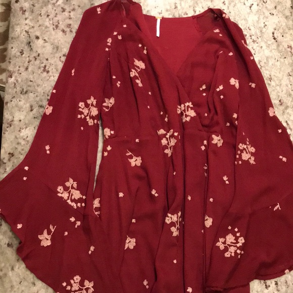 Free People flutter sleeve mini boho dress size 2 - Picture 2 of 7